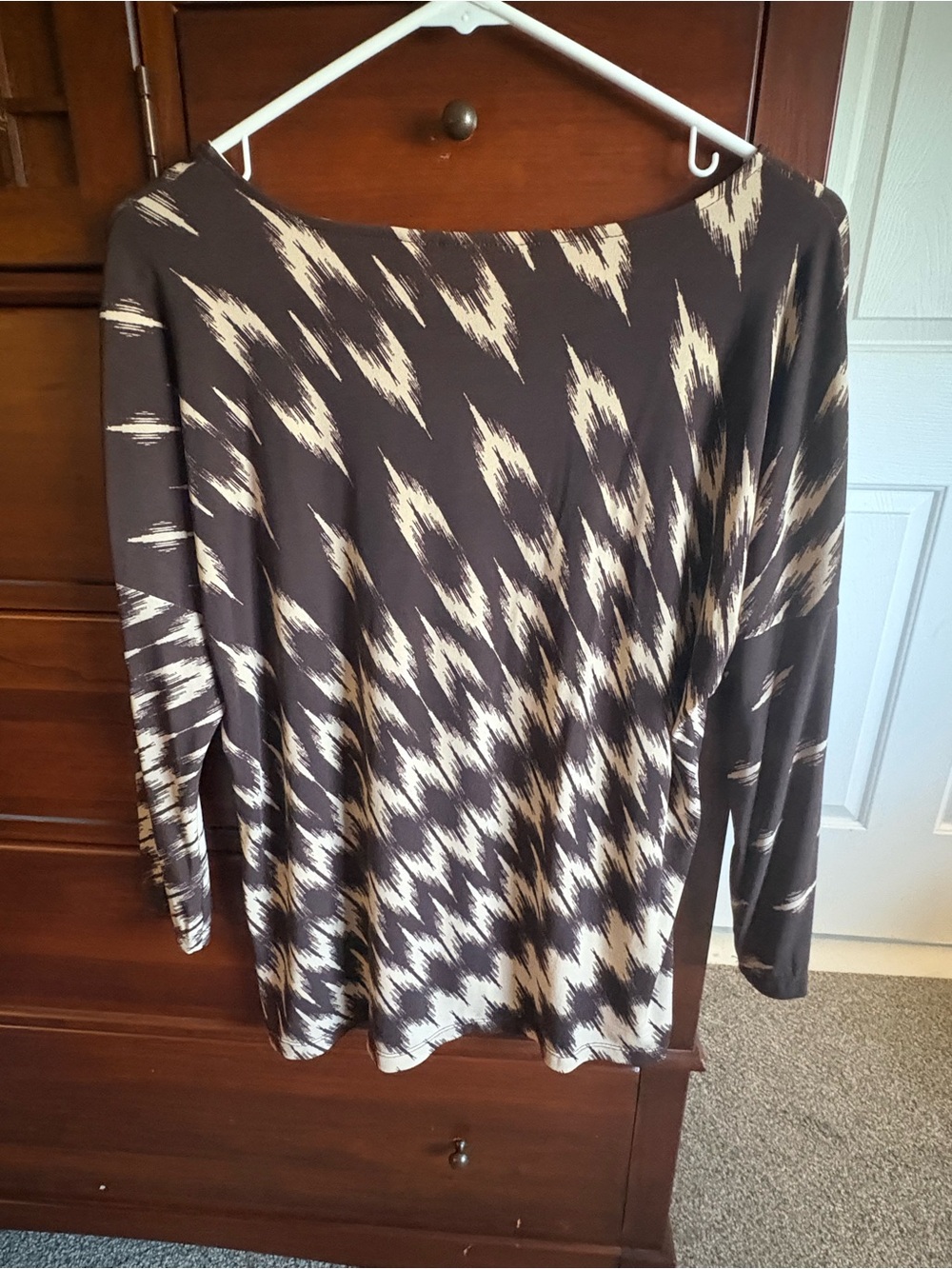 Chico's Brown and Cream Abstract Stripe Long-Sleeve Top - Picture 4 of 5